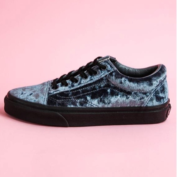 vans crushed velvet